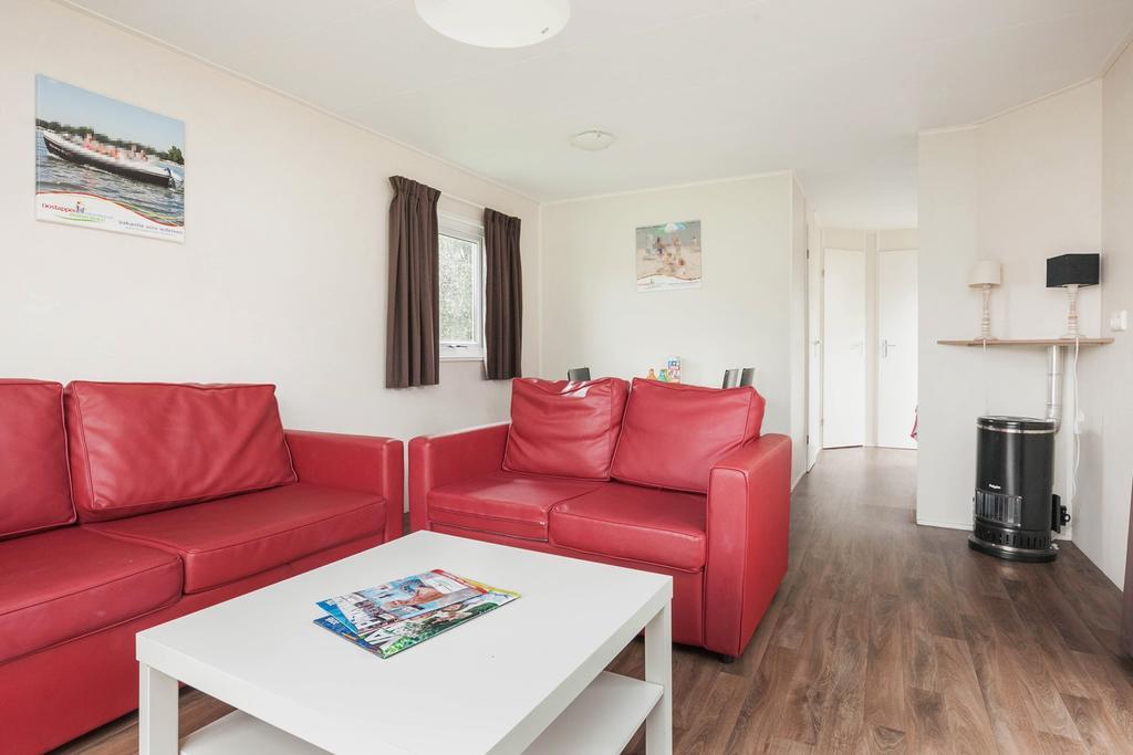 Oostappen Vakantiepark Riviera Beach Biddinghuizen Zimmer foto